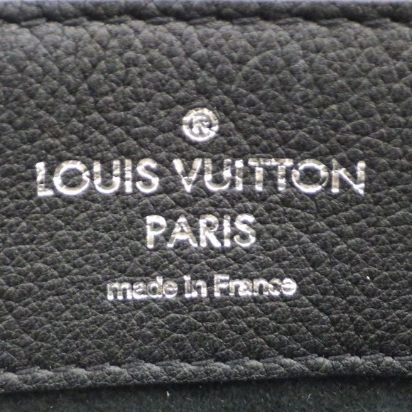 Louis Vuitton LockMe Backpack Taurillon Leather LV Logo Twist Lock Black - Picture 12 of 13